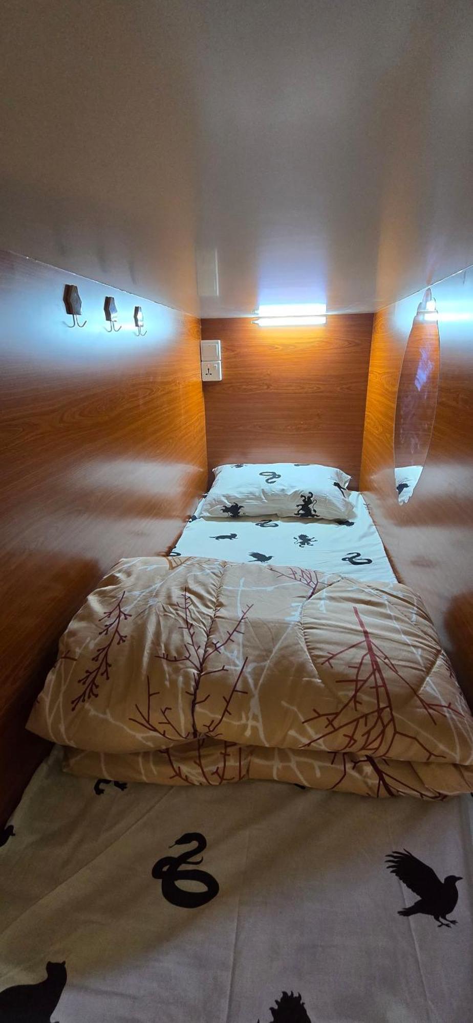 Bed and Breakfast Alharaki Capsule Dubai Exterior foto